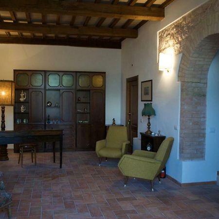 Villa Licinia Foligno Extérieur photo